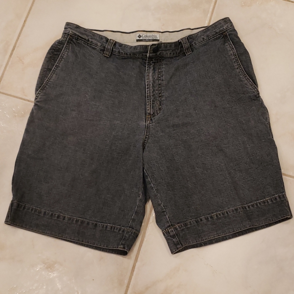 Columbia Men's Shorts Blue Jean Size 36